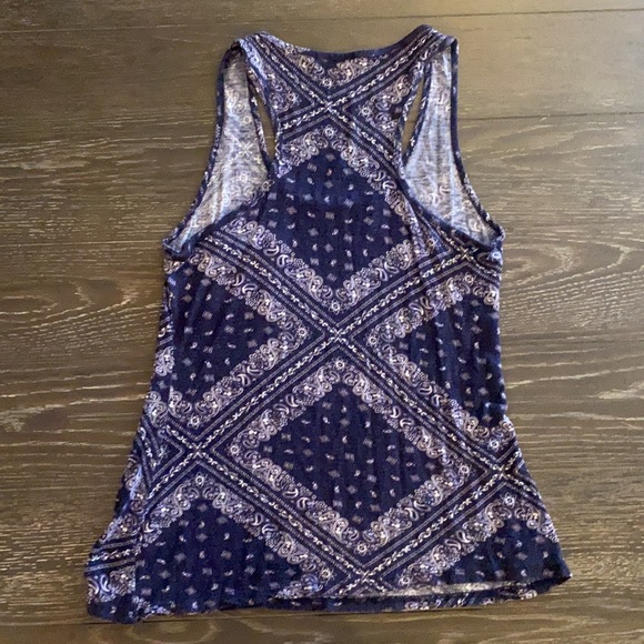 Blue bandana print tank top - Picture 4 of 4